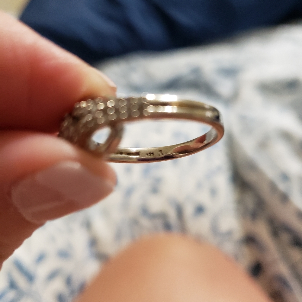 Ring - Picture 2 of 2